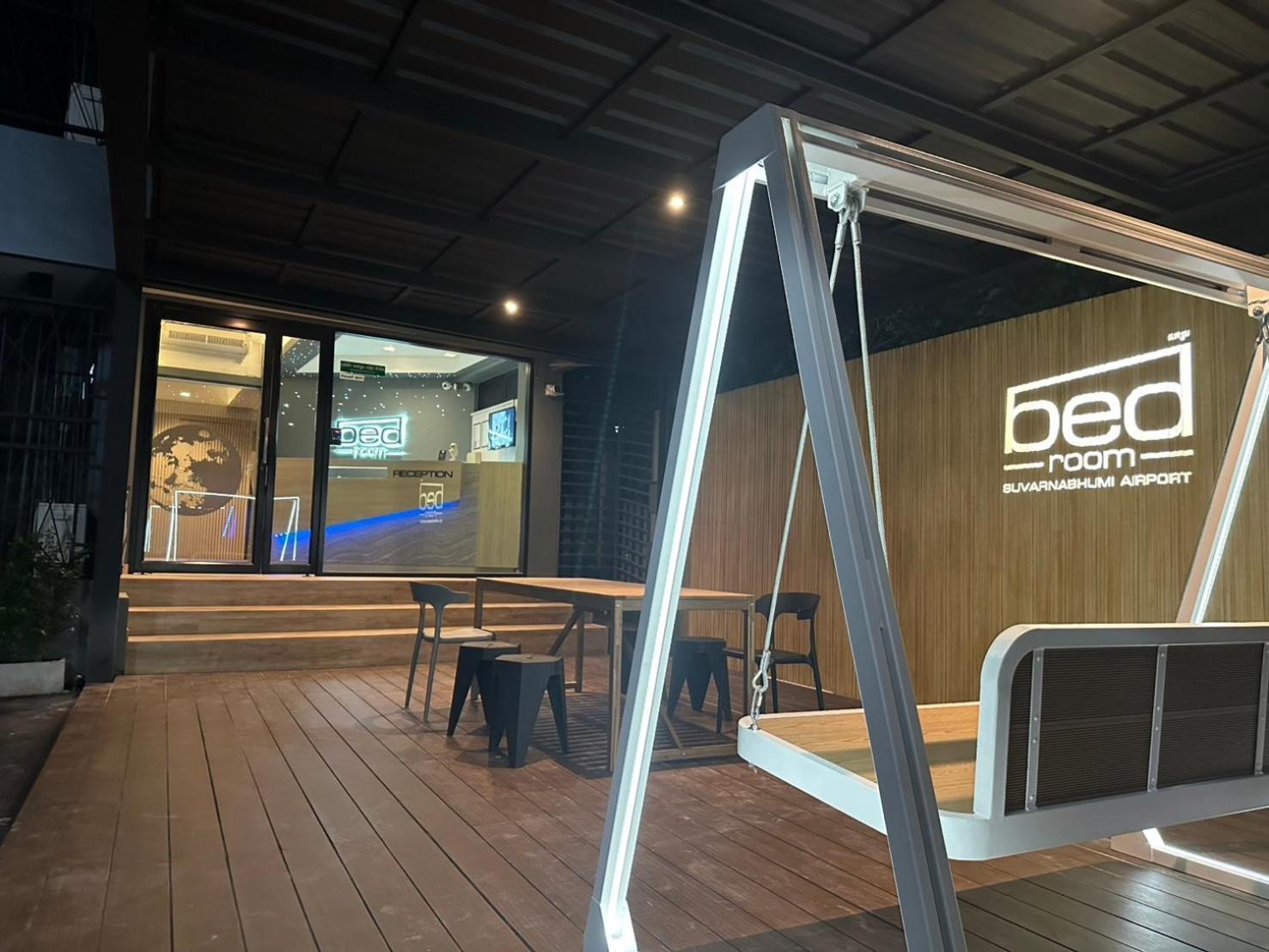 Bed-Room At Suvarnabhumi Airport - Newly Renovated Bangkok Exterior photo